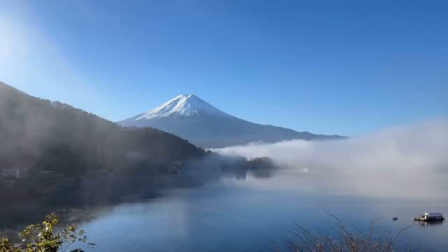 2024年12月3日 8:13 am.

#timelapse #miznohotel #mizunohotel #fujisan #mtfuji #kawaguchiko #amazingview #skybar #japantravels #hotel #livecamera #niceview #rooftopbar #nicehotel #湖のホテル　#富士山　#河口湖

 http://www.mzn.jp/
https://www.youtube.com/c/officialmiznohotel/live