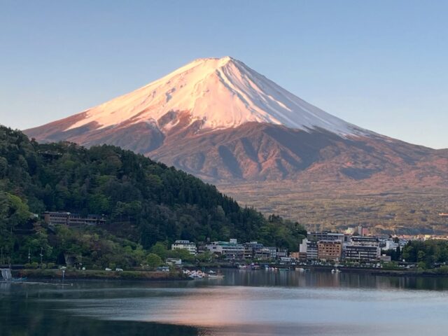2025年5月3日 5:09 am.

#timelapse #miznohotel #mizunohotel #fujisan #mtfuji #kawaguchiko #amazingview #skybar #japantravels #hotel #livecamera #niceview #rooftopbar #nicehotel #湖のホテル　#富士山　#河口湖

 http://www.mzn.jp/
https://www.youtube.com/c/officialmiznohotel/live